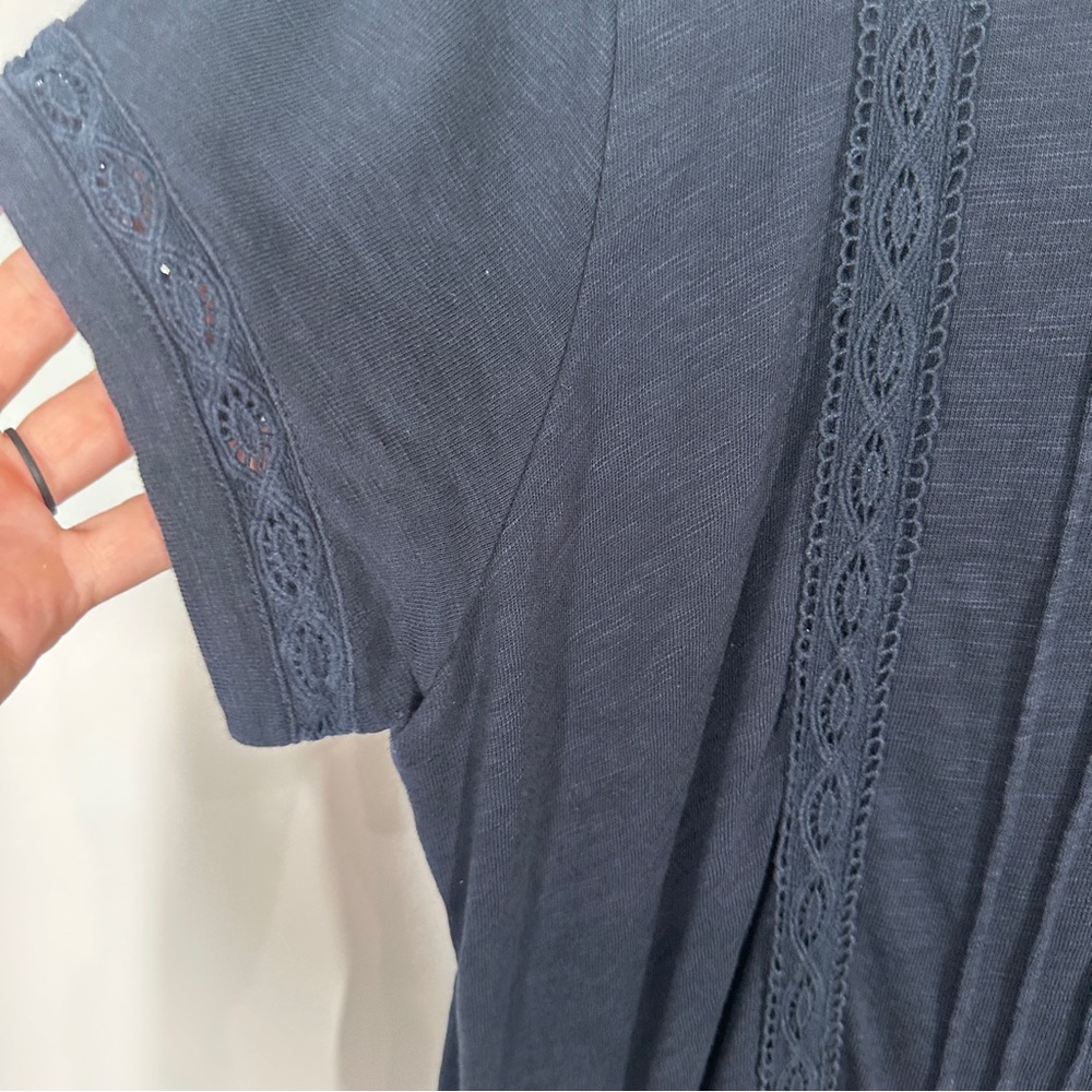J. Jill Knit Navy Blue Pintuck Dress Size Medium Shirt Sleeve - Picture 4 of 7